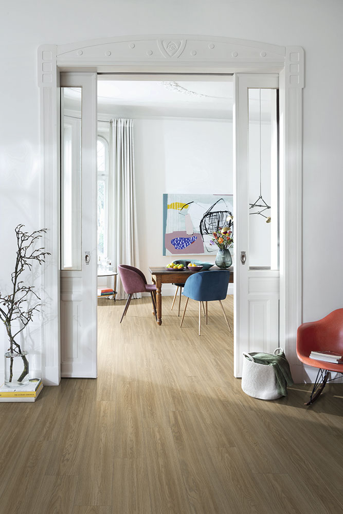 estarima-laminado-esaqua-classic-24-roble-timoteo-comedor