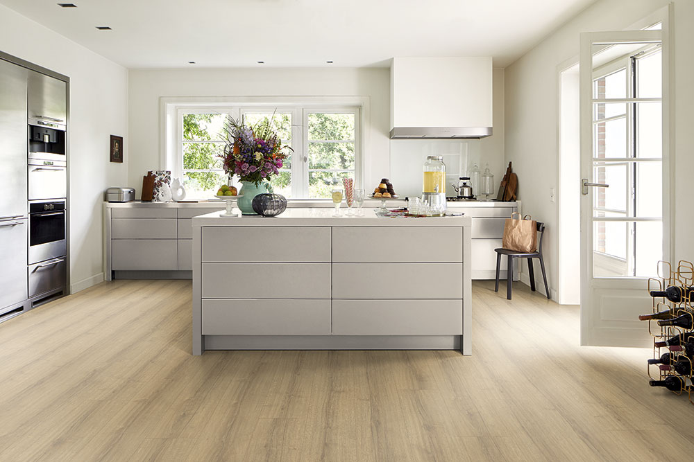estarima-laminado-esaqua-king-24-roble-romano-cocina
