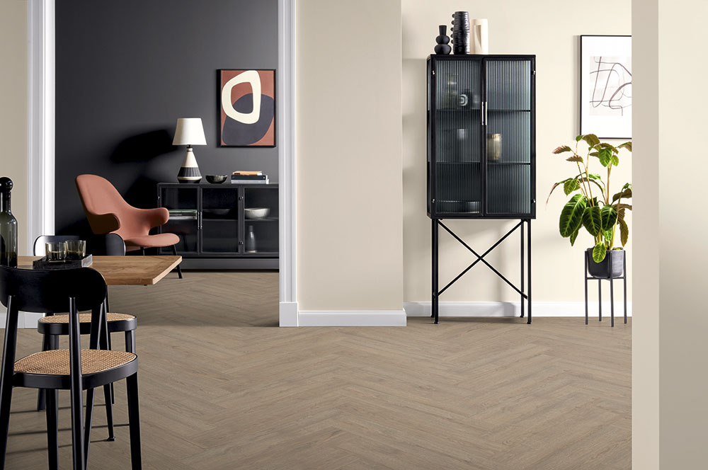 estarima-laminado-esclass-espiga-ac4-roble-reinosa-salon